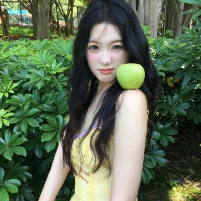 撞脸